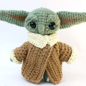 baby yoda amigurumi free pattern crochet
