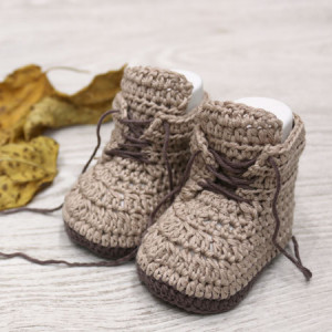 free crochet baby booties pattern