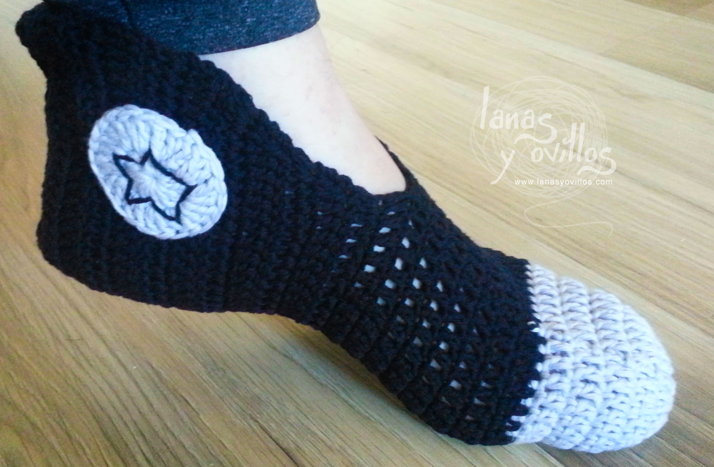 converse slippers crochet free pattern with video tutorial