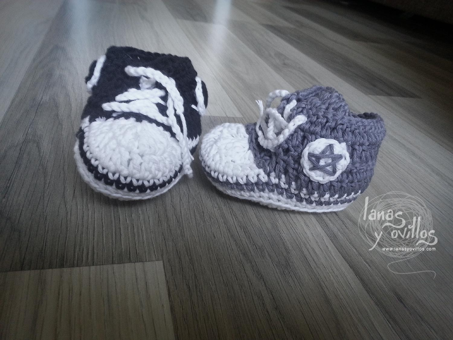 baby sneakers converse crochet free pattern