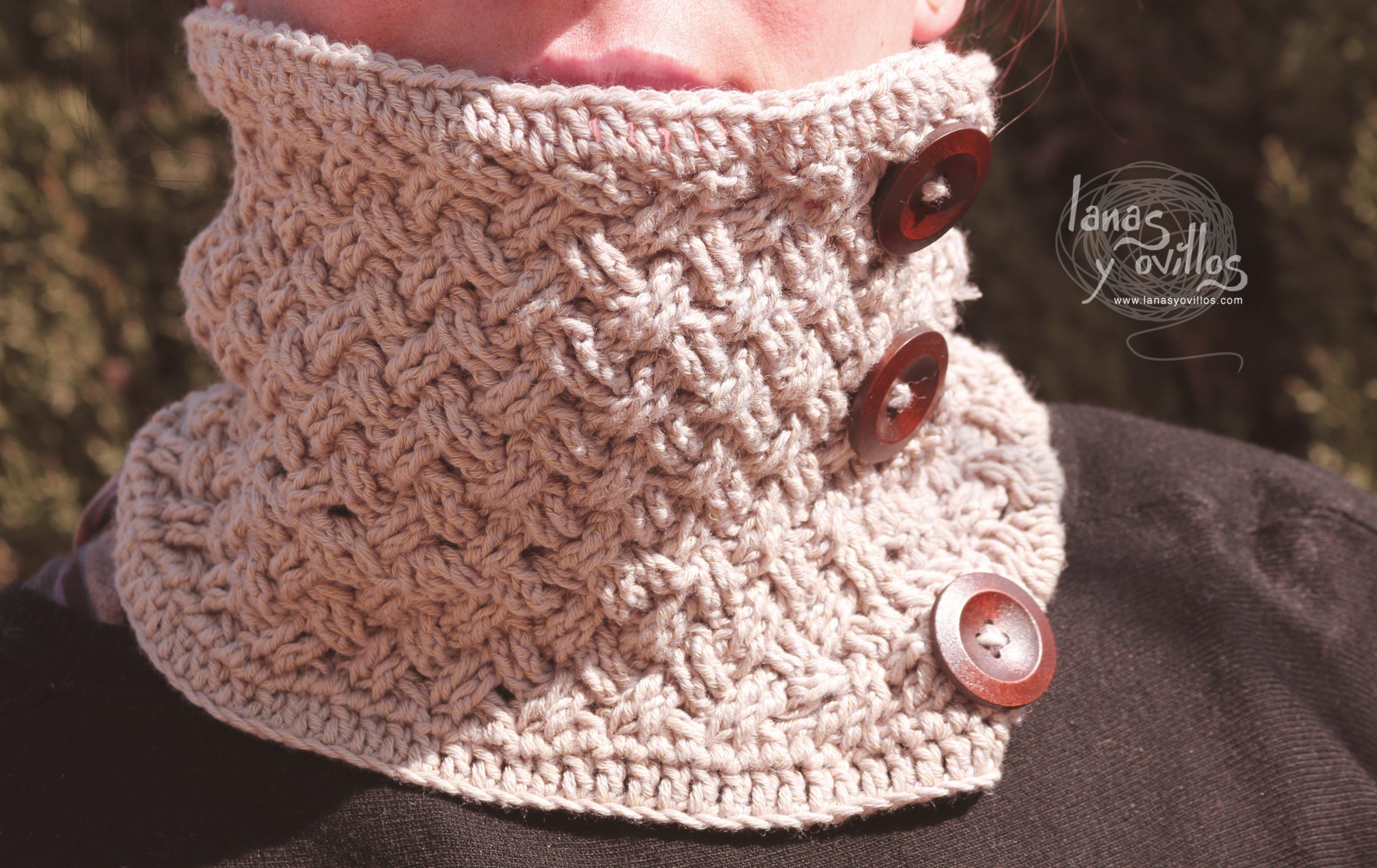 celtic stitch crochet circular scarf free pattern