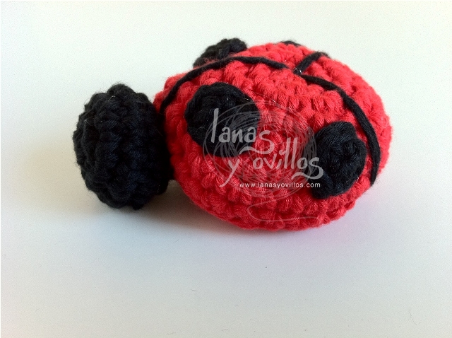 ladybug amigurumi crochet free pattern with video