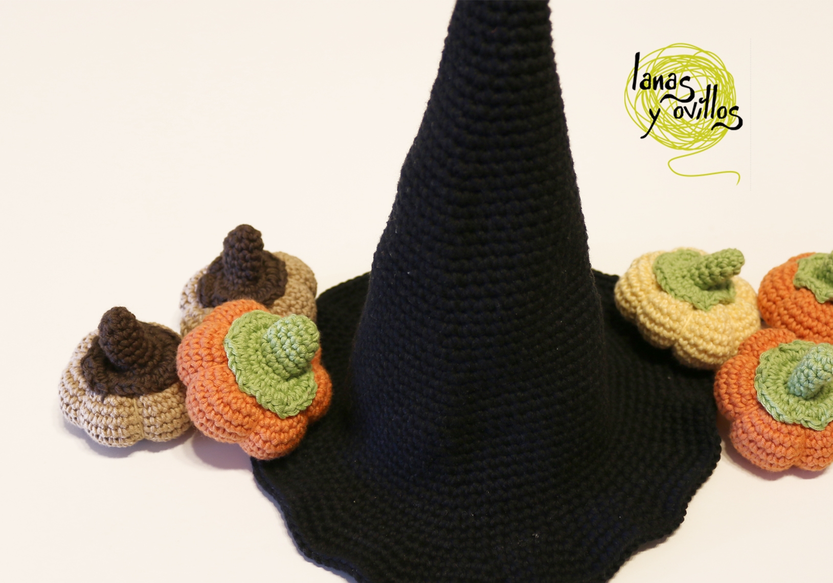 witch hat crochet halloween free pattern